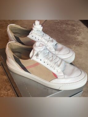 Burberry | Women’s White Leather Sneakers Nova Check Beige Plaid Side Panels